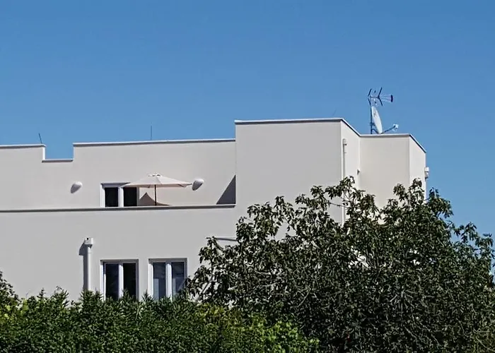 Charm And * تروغير