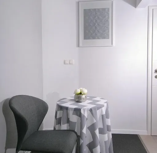 Charm And تروغير